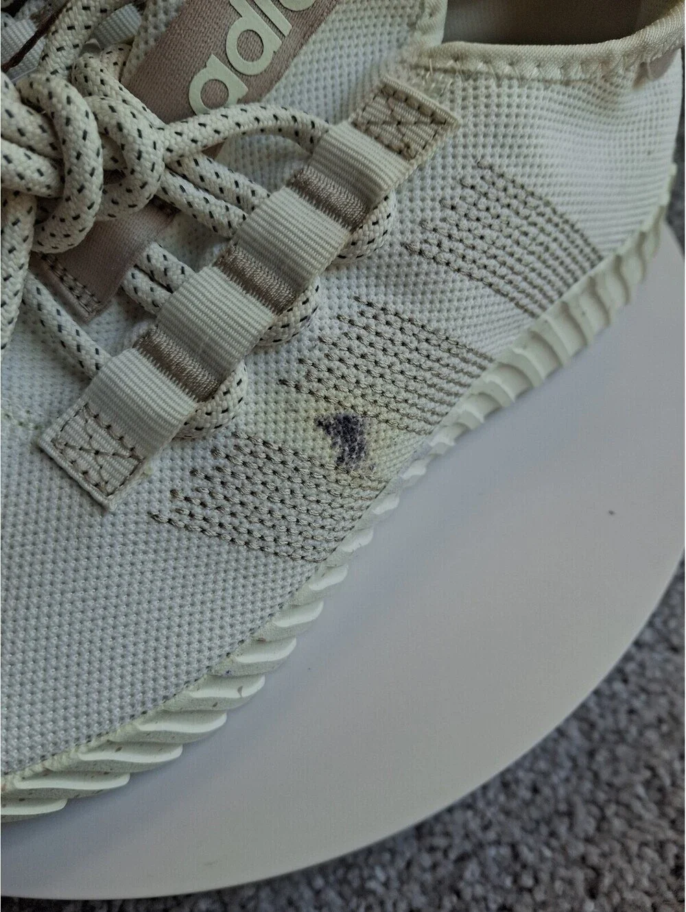 Adidas Women's Kaptir Flow Sneaker US 9